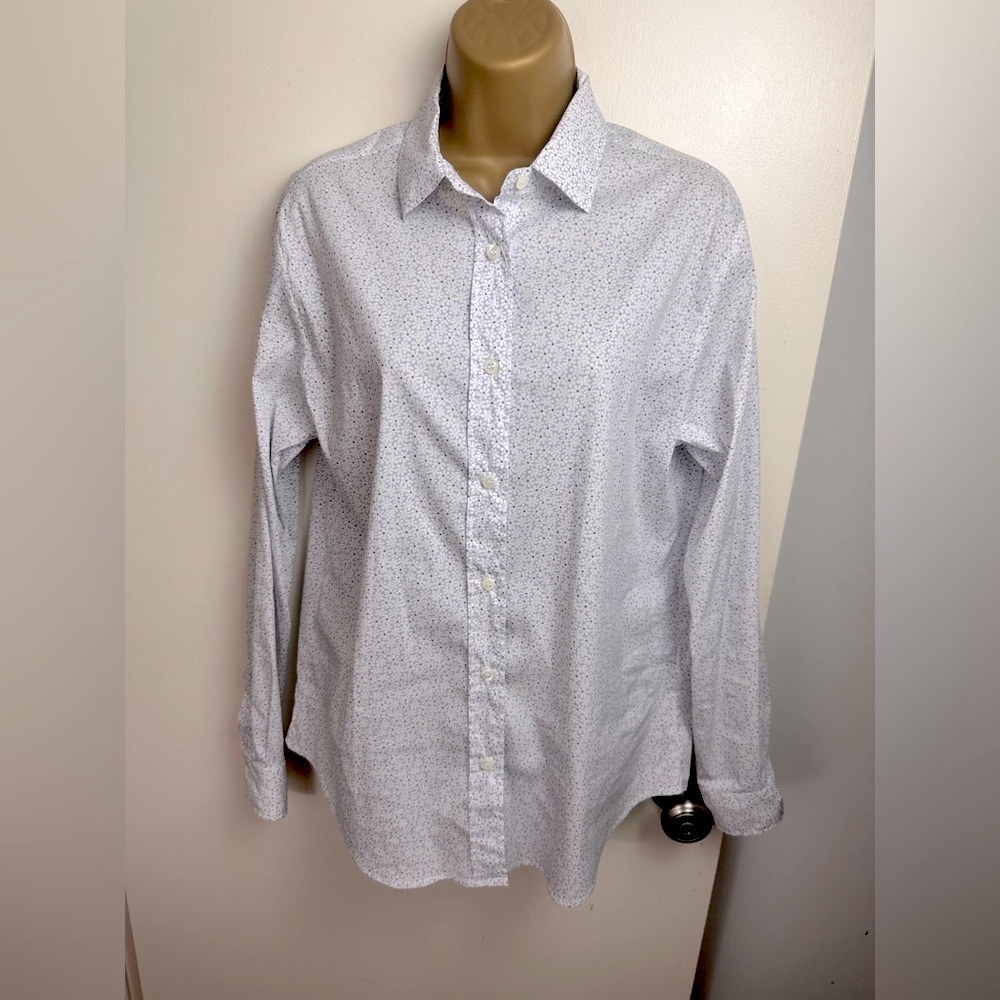Amina Rubinacci Lavender White Floral Lightweight Very Soft Button Down Shirt M?